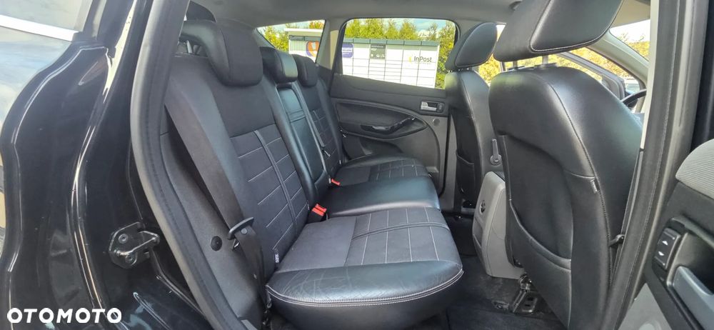 Ford Kuga 2.0 TDCi 4WD Titanium - 33