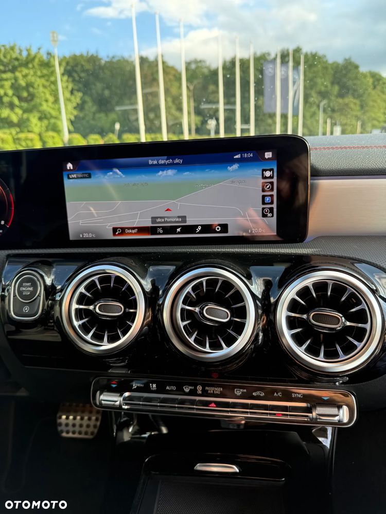 Mercedes-Benz CLA 180 AMG Line 7G-DCT - 9