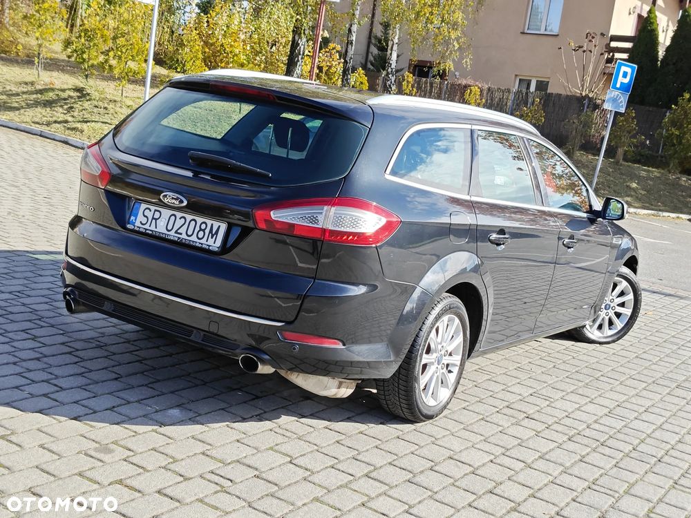 Ford Mondeo 2.0 T Ghia MPS6 - 32