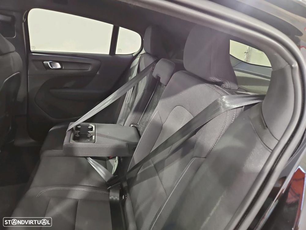 Volvo C40 Recharge Plus - 10