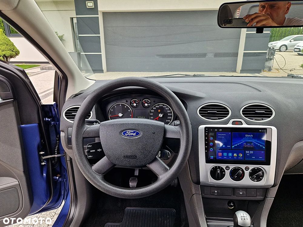Ford Focus 1.6 16V Fun - 7