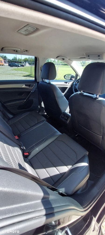 Volkswagen Golf Variant - 21