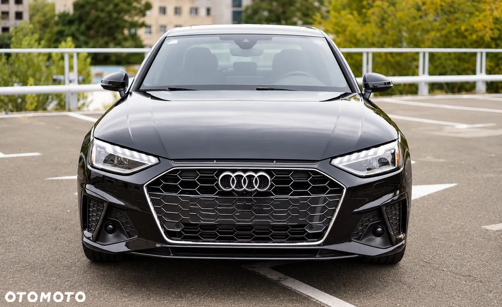 Audi A4 2021 photo 4