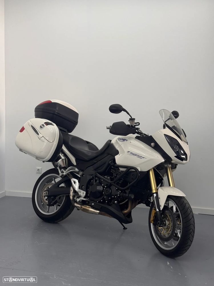 Triumph Tiger 1050 - 2