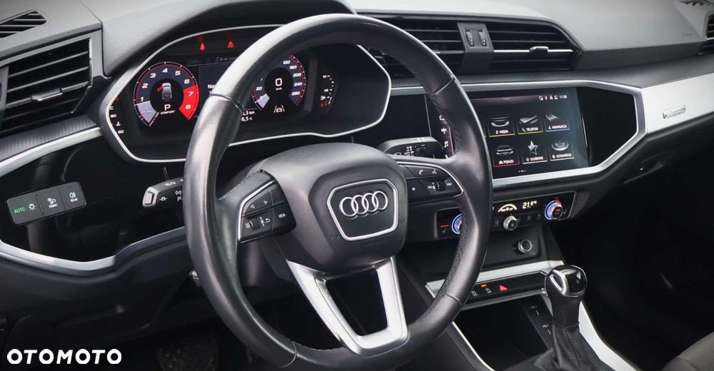 Audi Q3 Sportback - 11