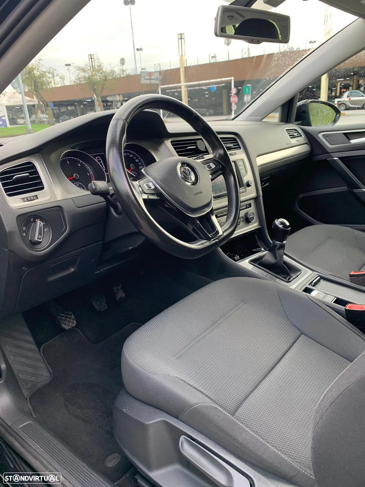 VW Golf Variant 1.6 TDi BlueMotion Confortline - 8