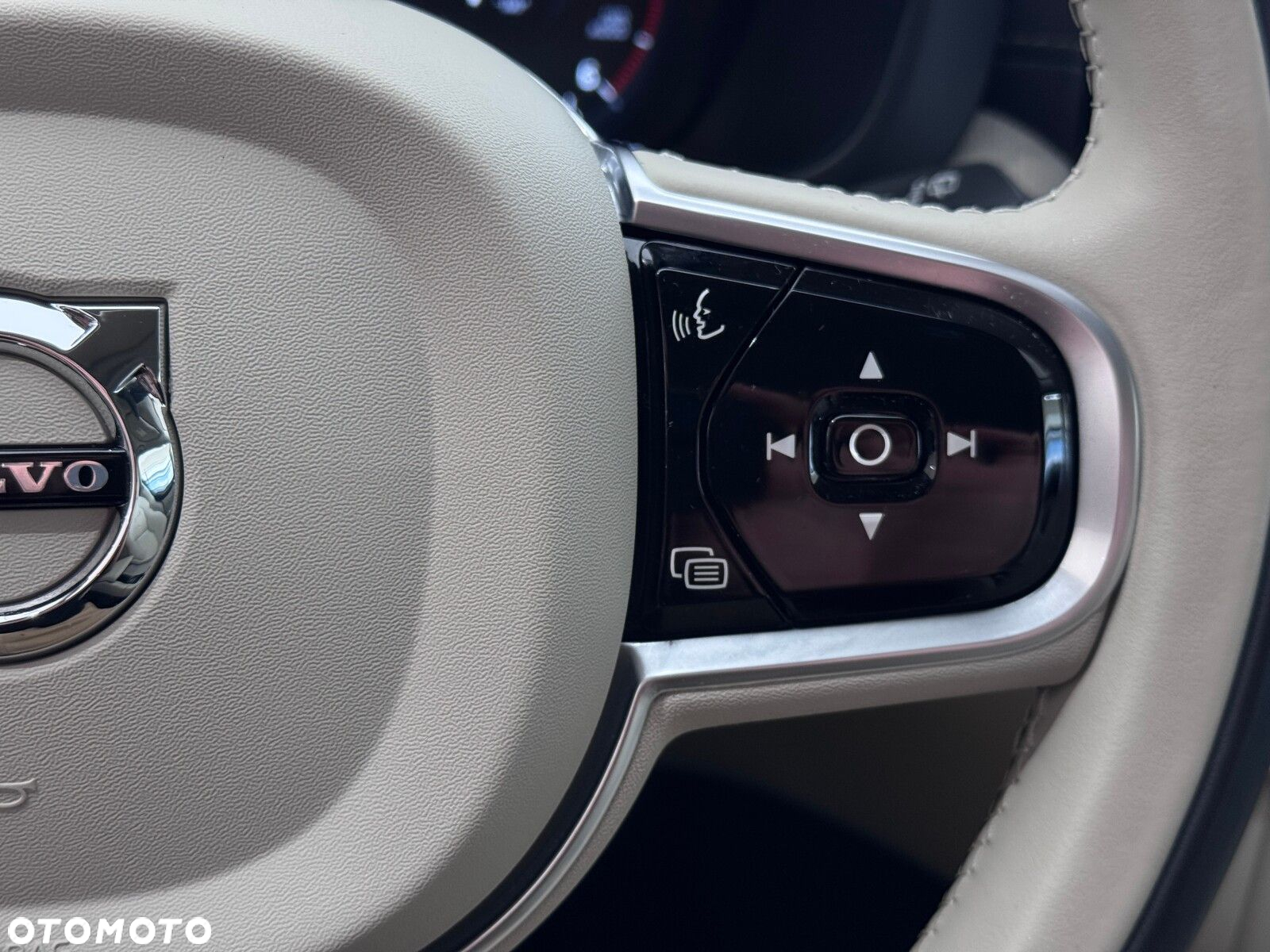 Volvo XC 60 - 26