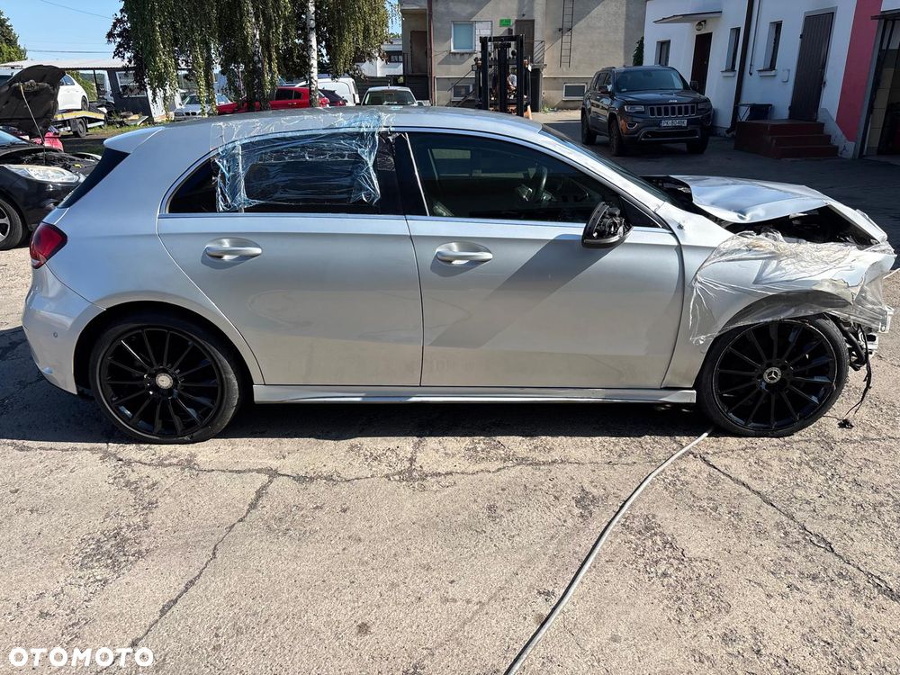 Mercedes-Benz Klasa A 180 d 7G-DCT AMG Line - 5
