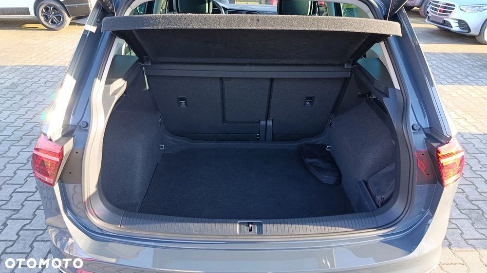 Volkswagen Tiguan - 25