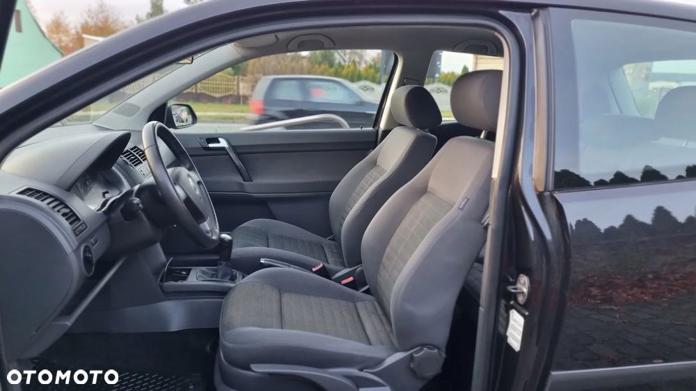 Volkswagen Polo 1.4 Tour - 8