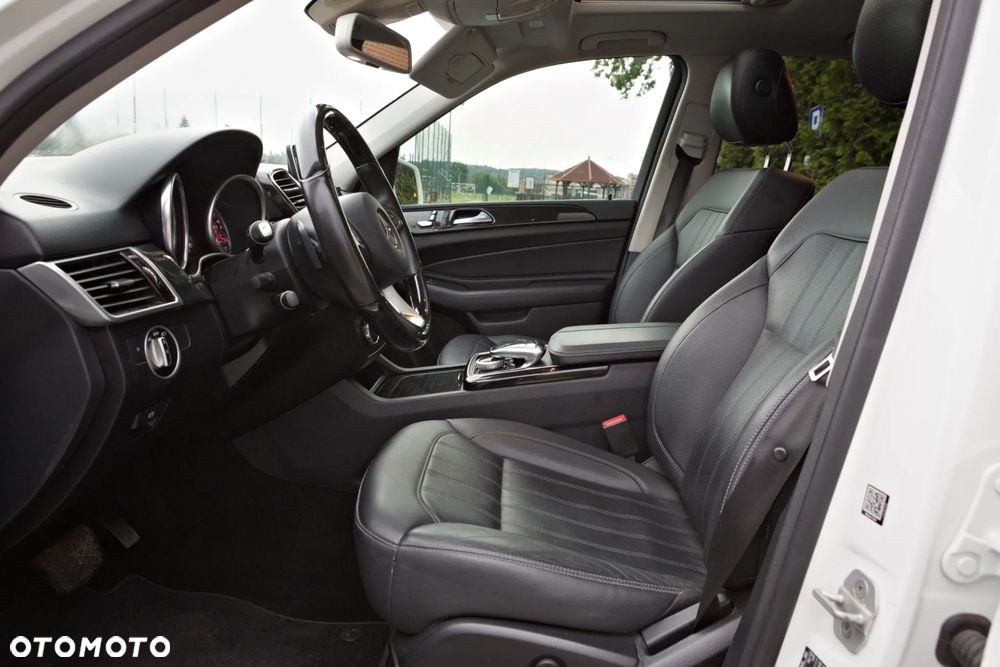 Mercedes-Benz GLE 400 4Matic 7G-TRONIC Exclusive - 20