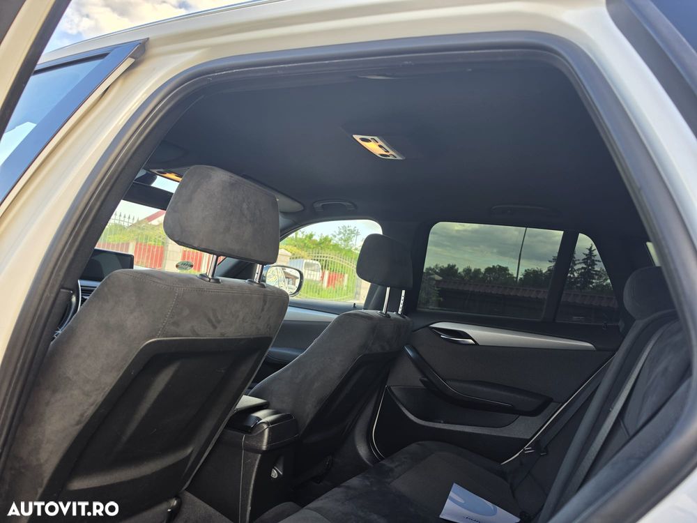 BMW X1 xDrive20d - 13