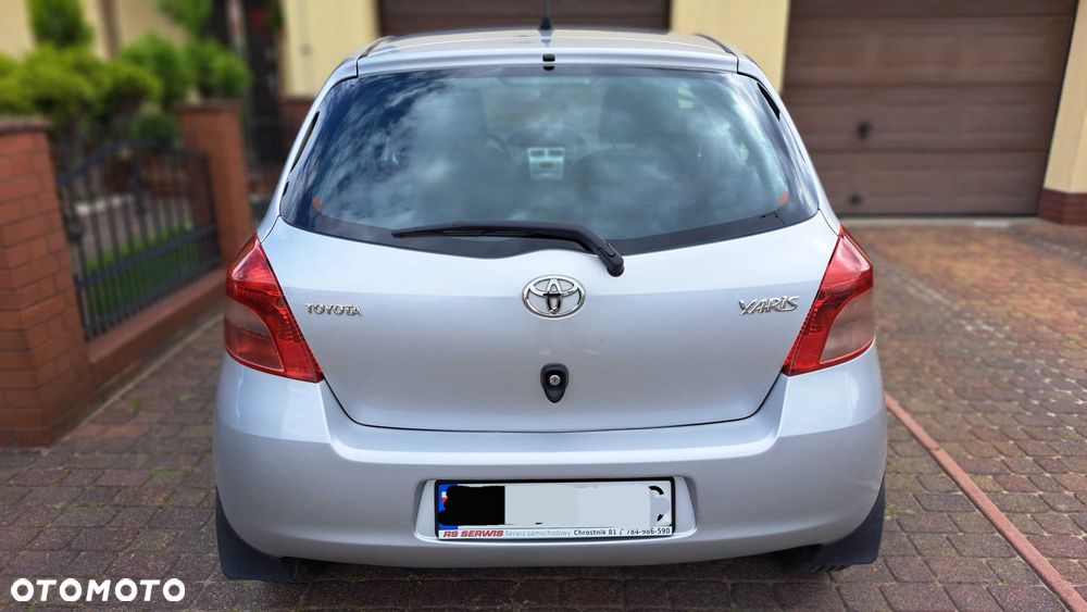 Toyota Yaris - 3