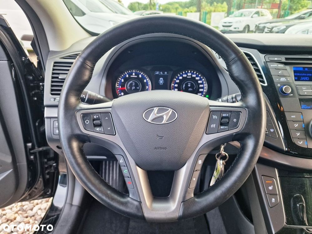 Hyundai i40 - 12
