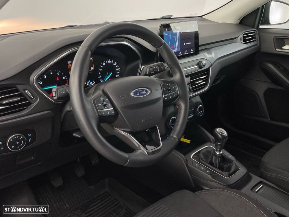 Ford Focus 1.0 EcoBoost Active - 16