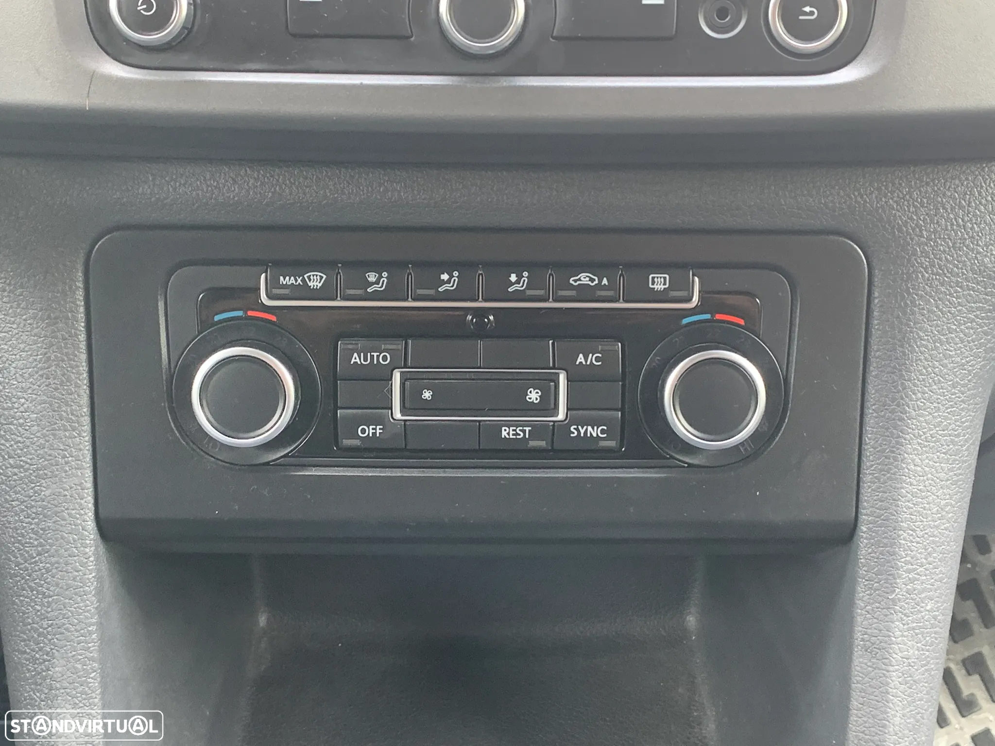 VW Amarok 2.0 BiTDI 4MOTION Highline - 11
