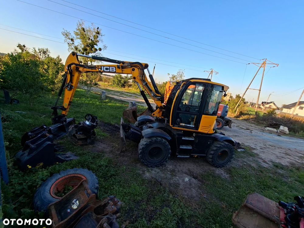 JCB 110W HYDRADIG - 13