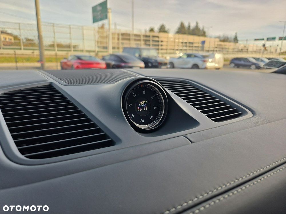 Porsche Cayenne E-Hybrid - 21