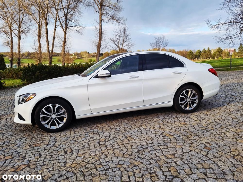 Mercedes-Benz Klasa C 300 7G-TRONIC - 4