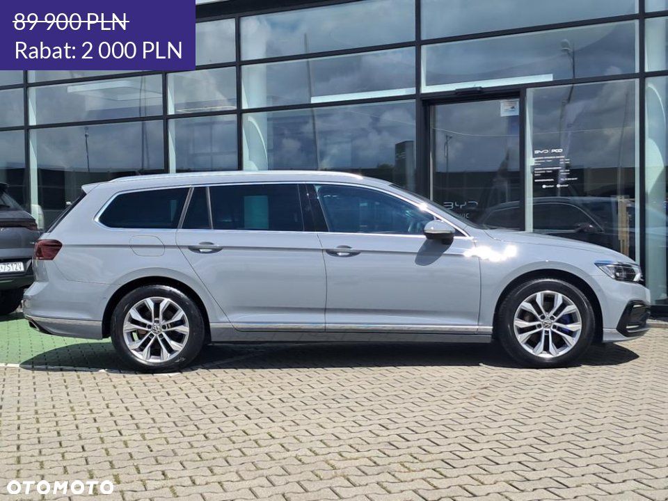 Volkswagen Passat - 6