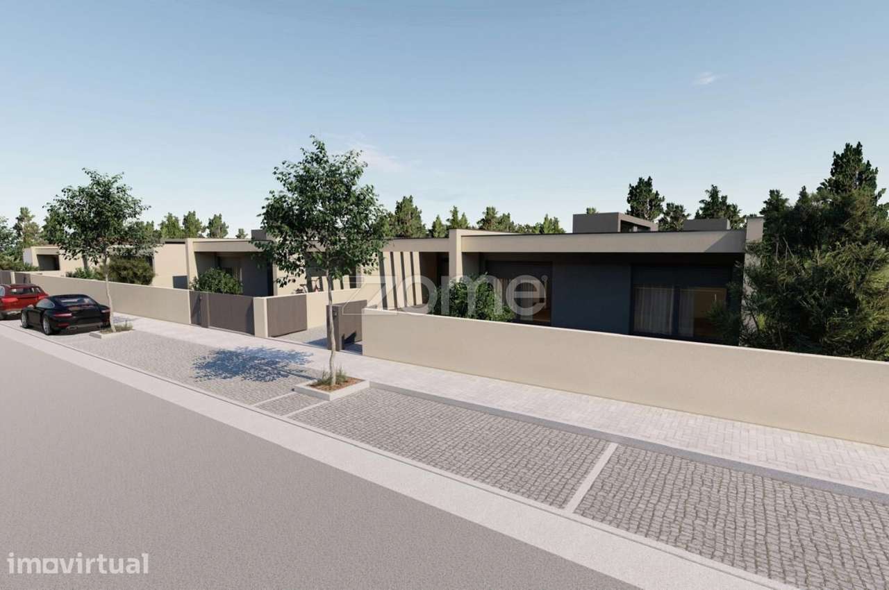 Moradia Térrea T3 com Jardim e Garagem em Vila de Punhe - Grande imagem: 2/28