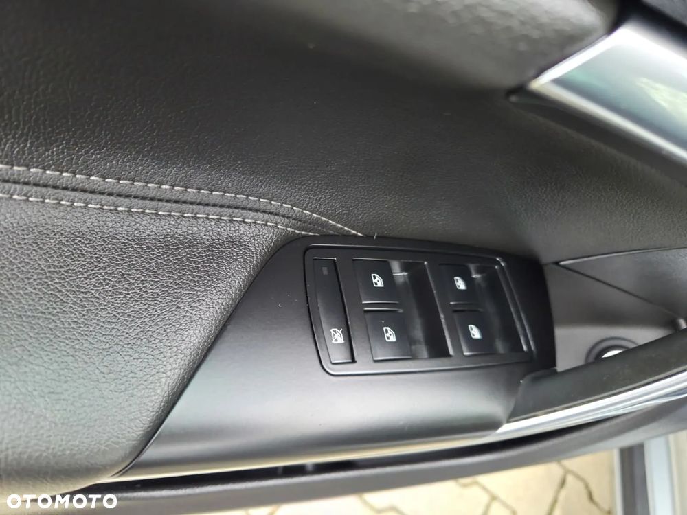 Opel Insignia 2.0 CDTI Sports Tourer Automatik - 14