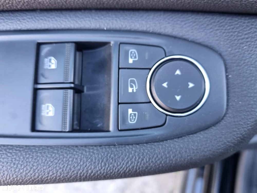 Renault Clio TCe 100 BUSINESS EDITION - 21