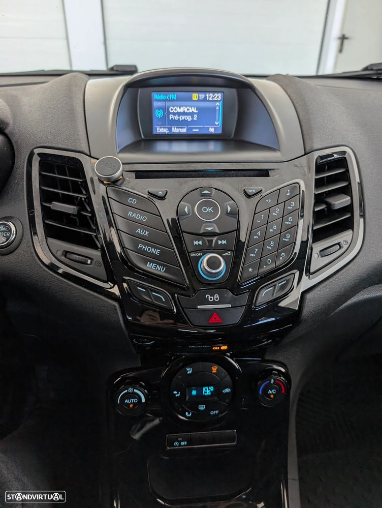 Ford Fiesta 1.0 EcoBoost Titanium - 7