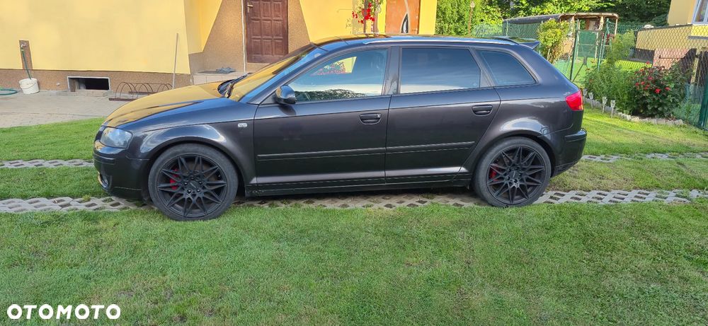 Audi A3 Sportback 2.0T FSI Quattro Ambiente - 2