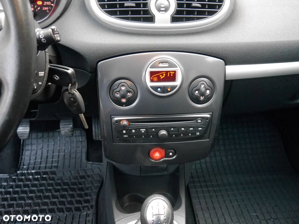 Renault Clio 1.2 16V 75 Dynamique - 16