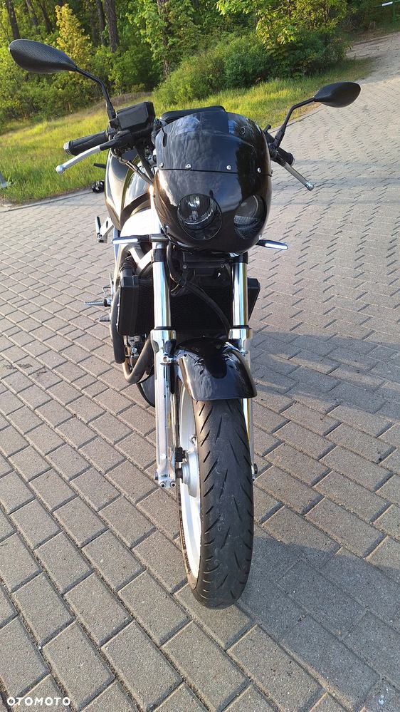 Honda NT - 8