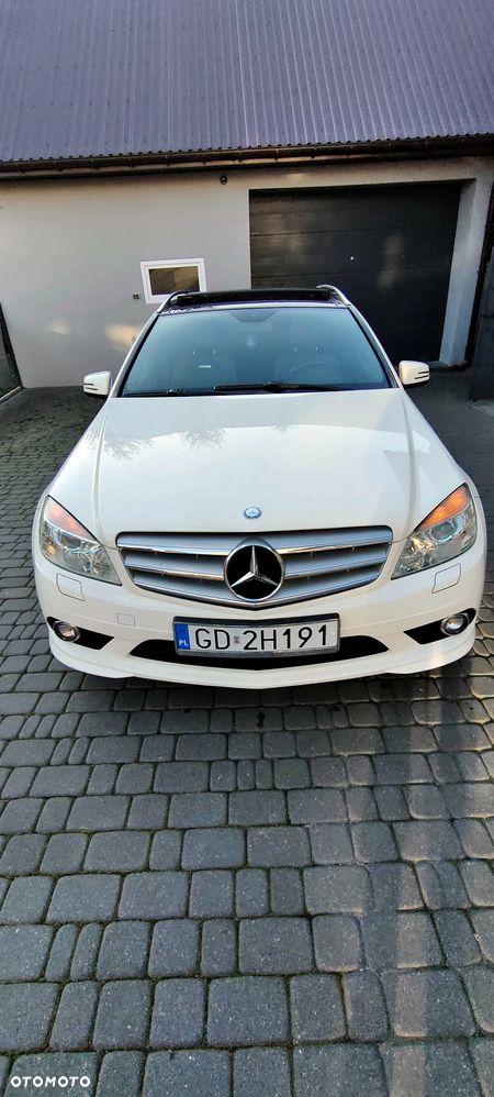 Mercedes-Benz Klasa C 180 CGI Automatik BlueEFFICIENCY Avantgarde - 8
