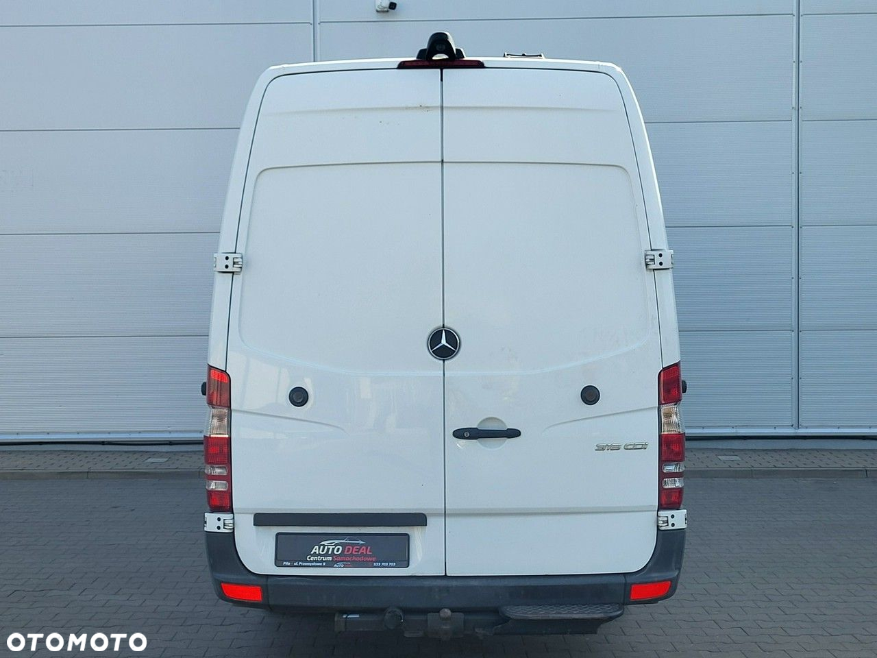 Mercedes-Benz Sprinter - 15