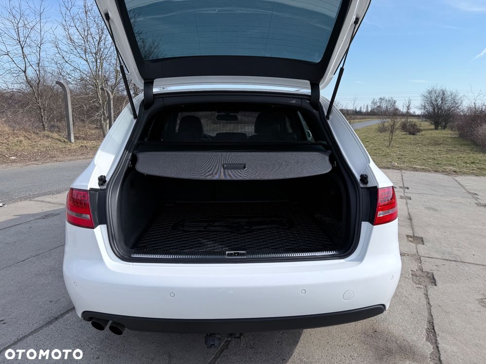 Audi A4 Avant 2.0 TDI DPF multitronic Ambiente - 9