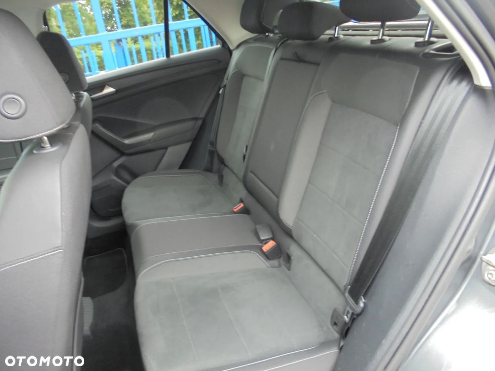 Volkswagen T-Roc 2.0 TDI SCR DSG Style - 11