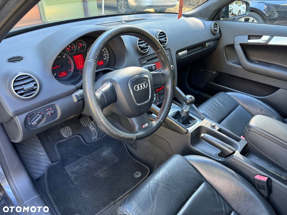 Audi A3 Sportback 1.9 TDI S line Sportpaket plus - 27