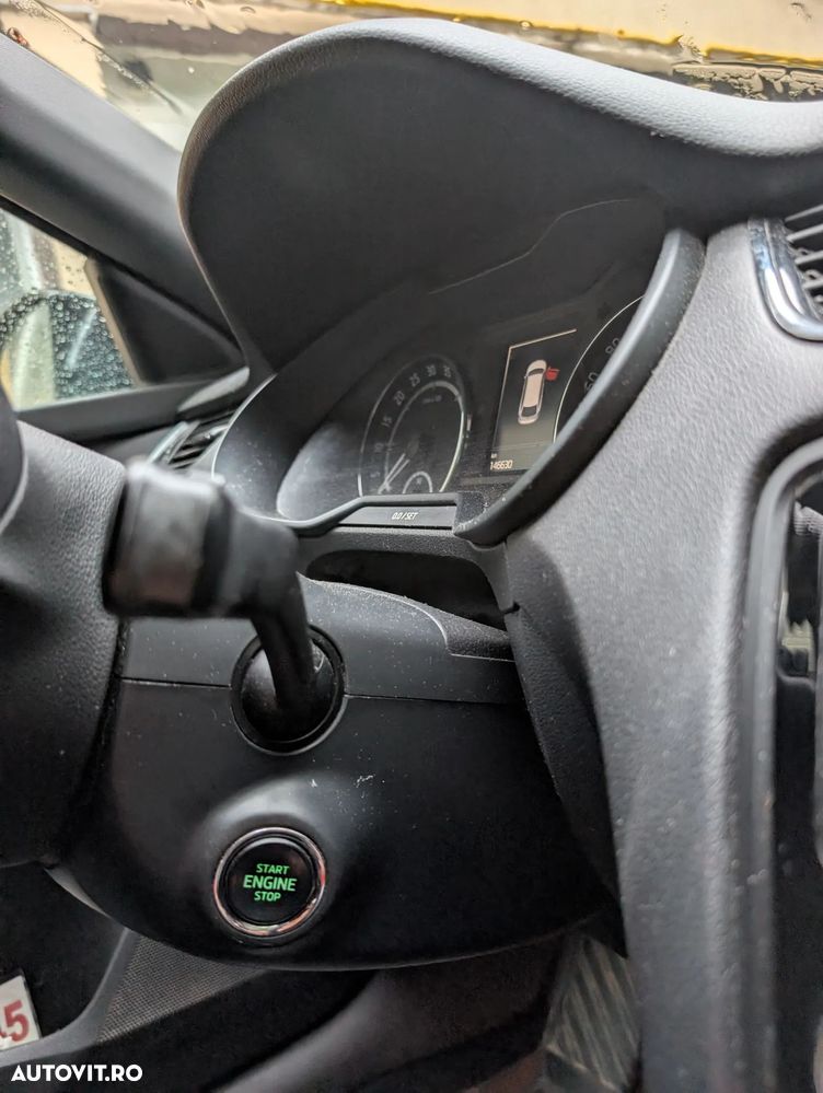 Skoda Octavia 2.0 TDI DSG RS - 14