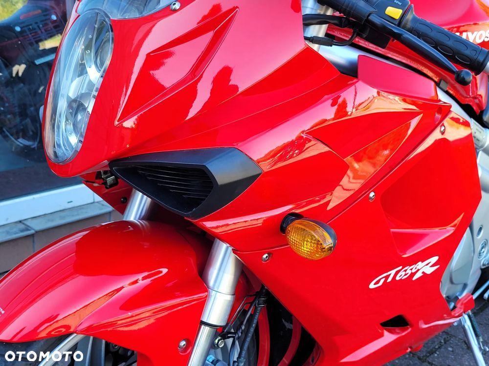 Hyosung GT - 18
