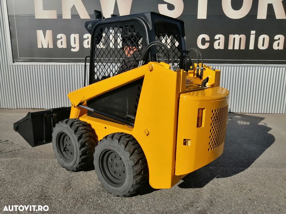 Bobcat MINIINCARCATOR FRONTAL PNEU RIGID RAM ITALIA - 11