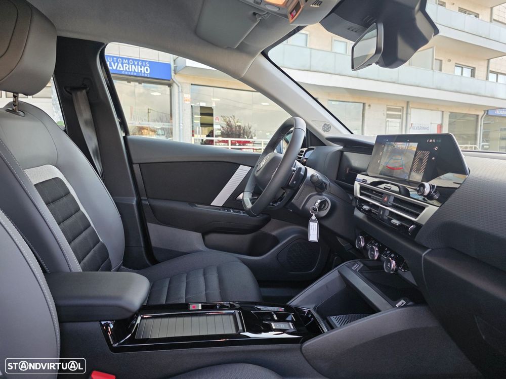 Citroën C4 1.2 Hybrid Plus e-DSC6 - 21