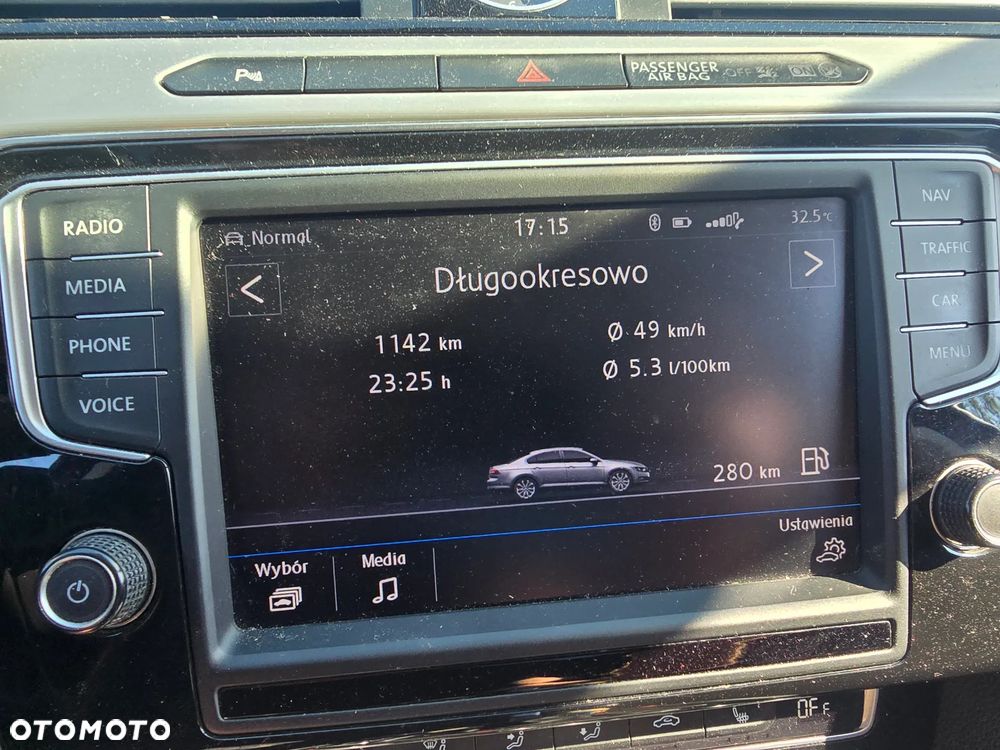 Volkswagen Passat 2.0 TDI BMT 4Mot Highline DSG - 12