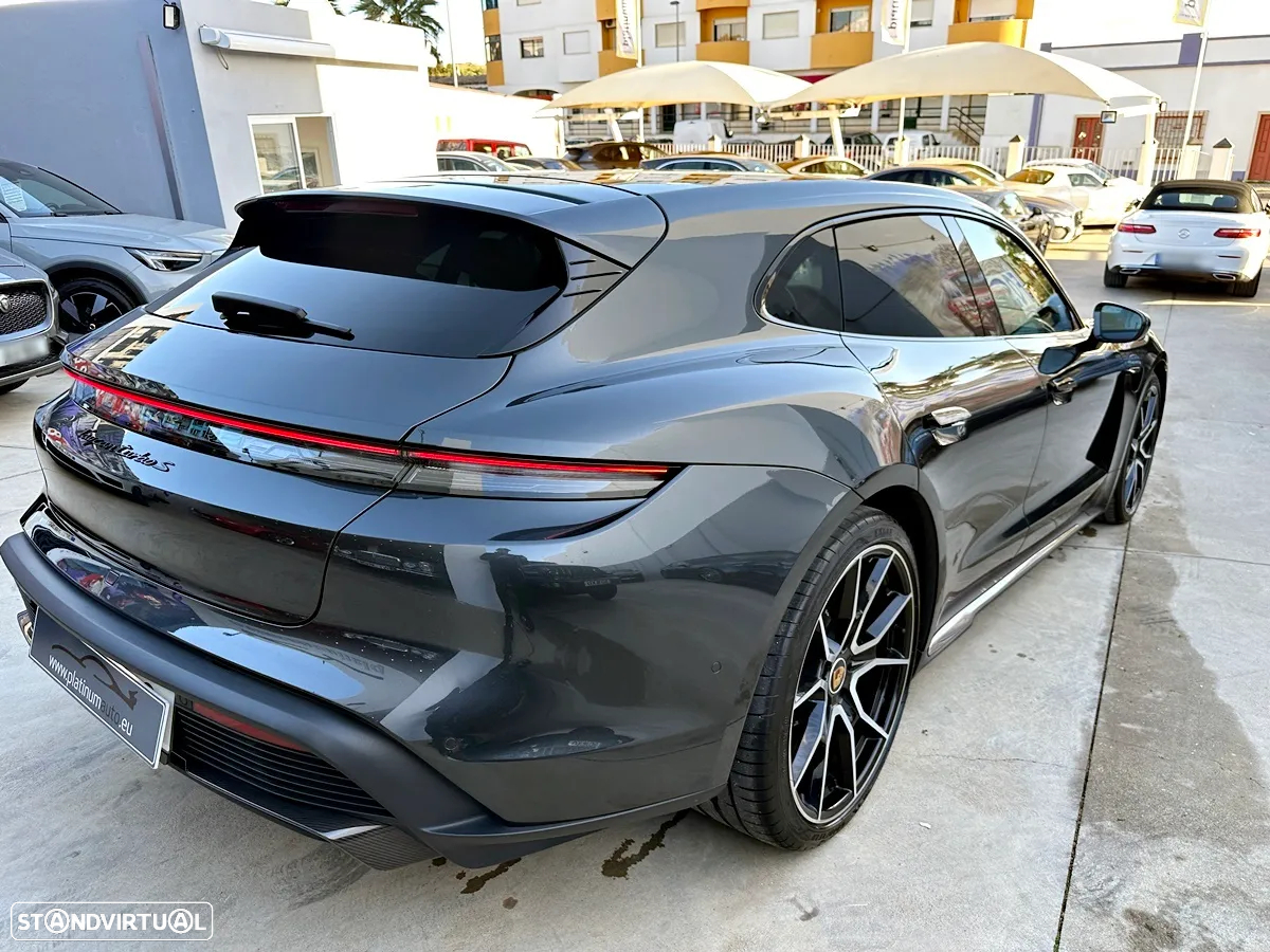 Porsche Taycan Sport Turismo Turbo S - 3