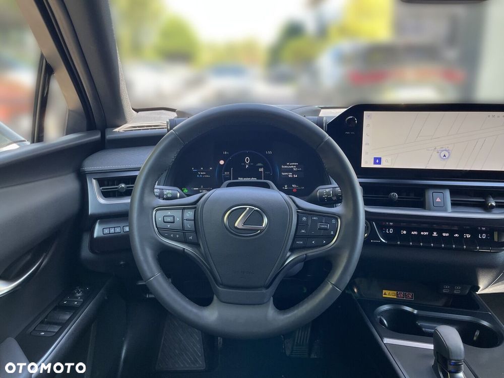 Lexus UX 300h F Sport Design - 6