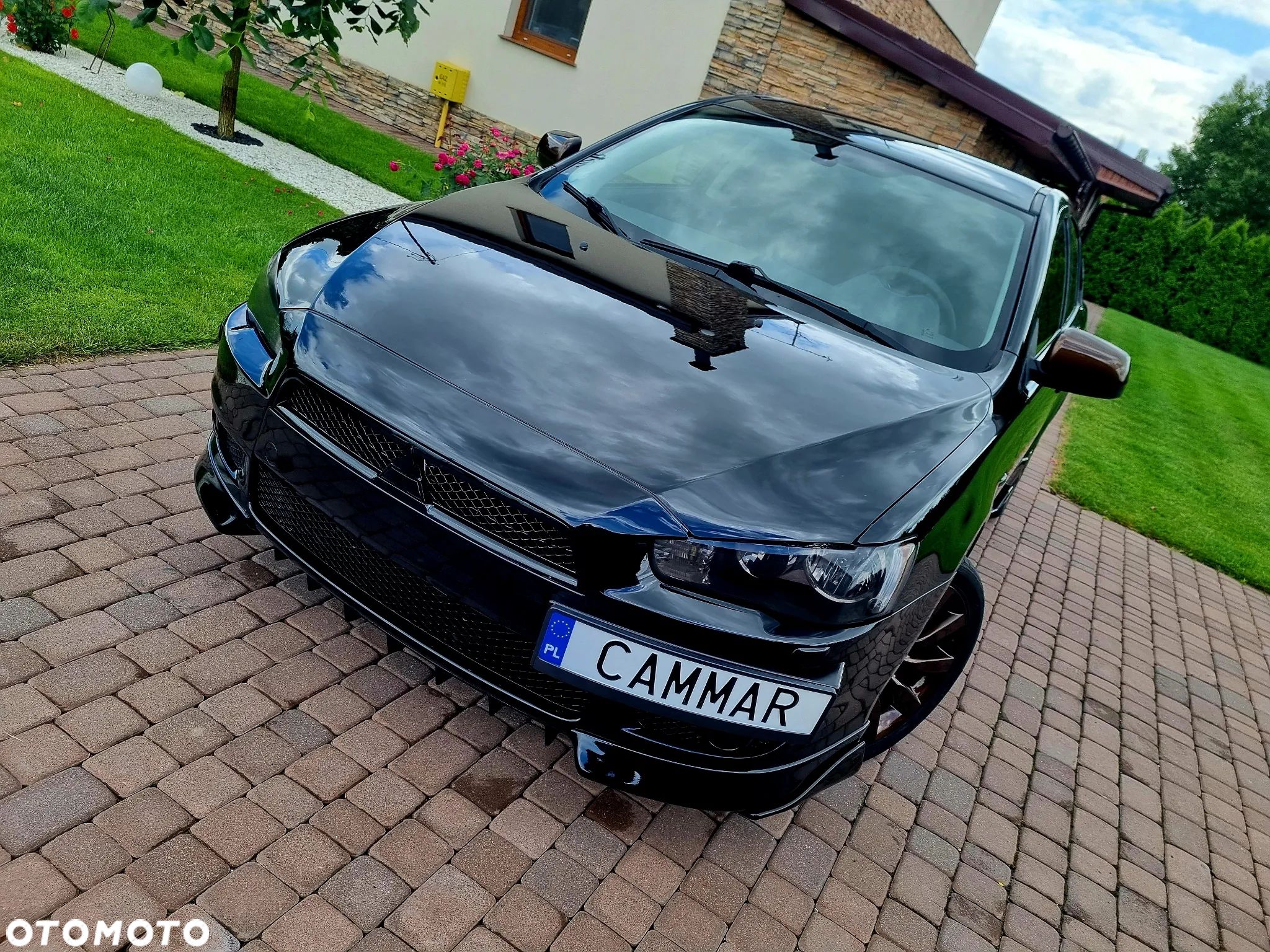 Mitsubishi Lancer - 1
