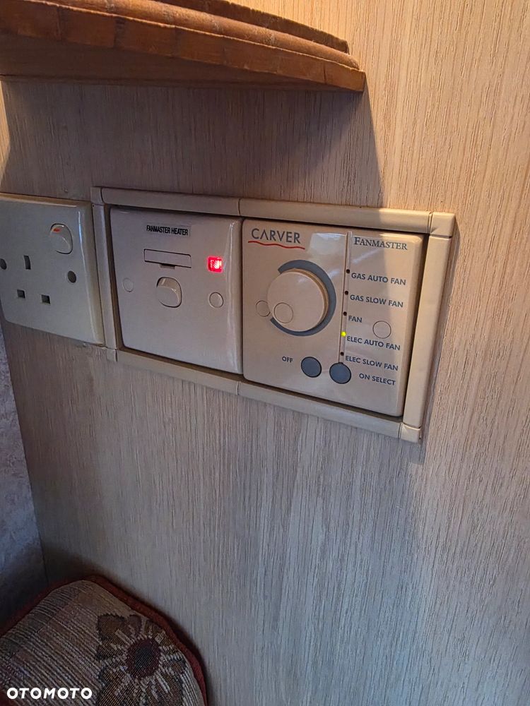 SWIFT Eccles Jade 2/3 osobowa przyczepa kempingowa - 24