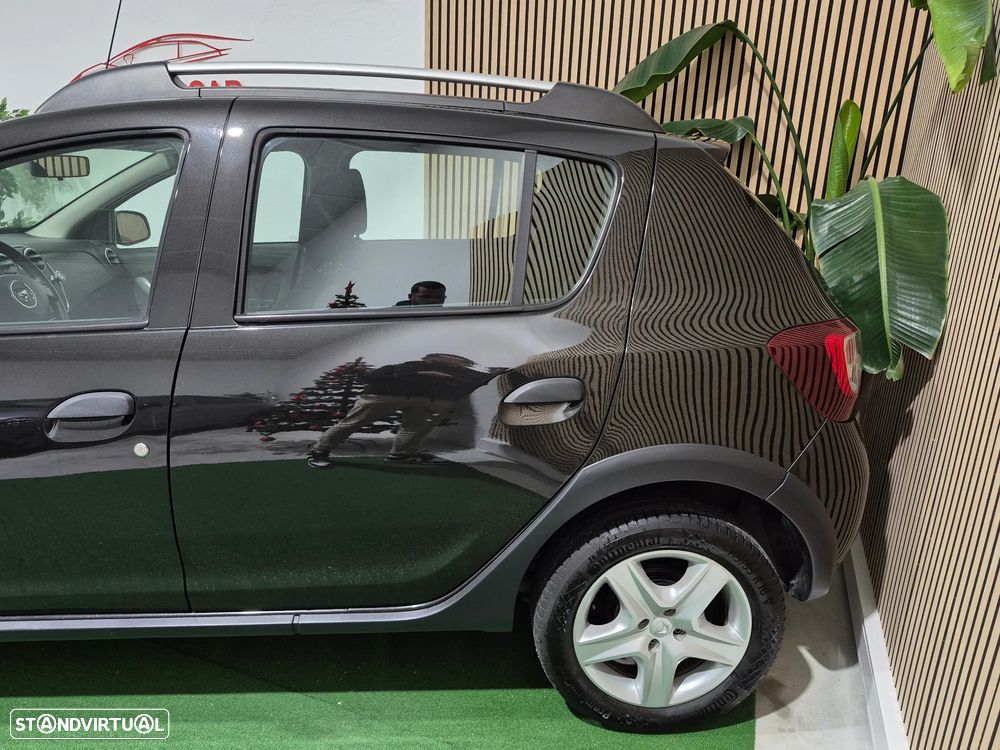 Dacia Sandero 0.9 TCe Stepway - 3