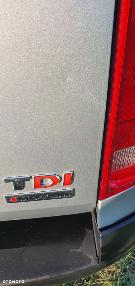 Volkswagen Amarok Double Cab 2.0 BiTDi 4MOTION Basic - 25