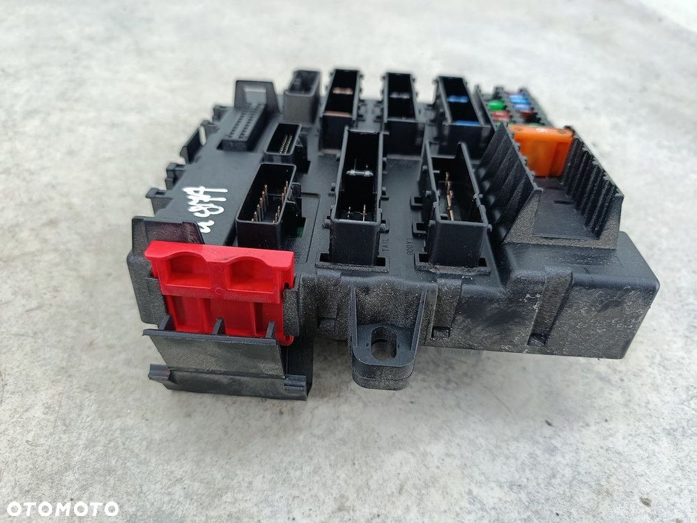 SKRZYNKA BEZPIECZNIKÓW SAAB 9-3 II 12764435  519161202 1.9 TID - 2