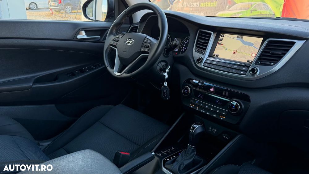 Hyundai Tucson 2.0 CRDI 4WD Automatik Style - 7