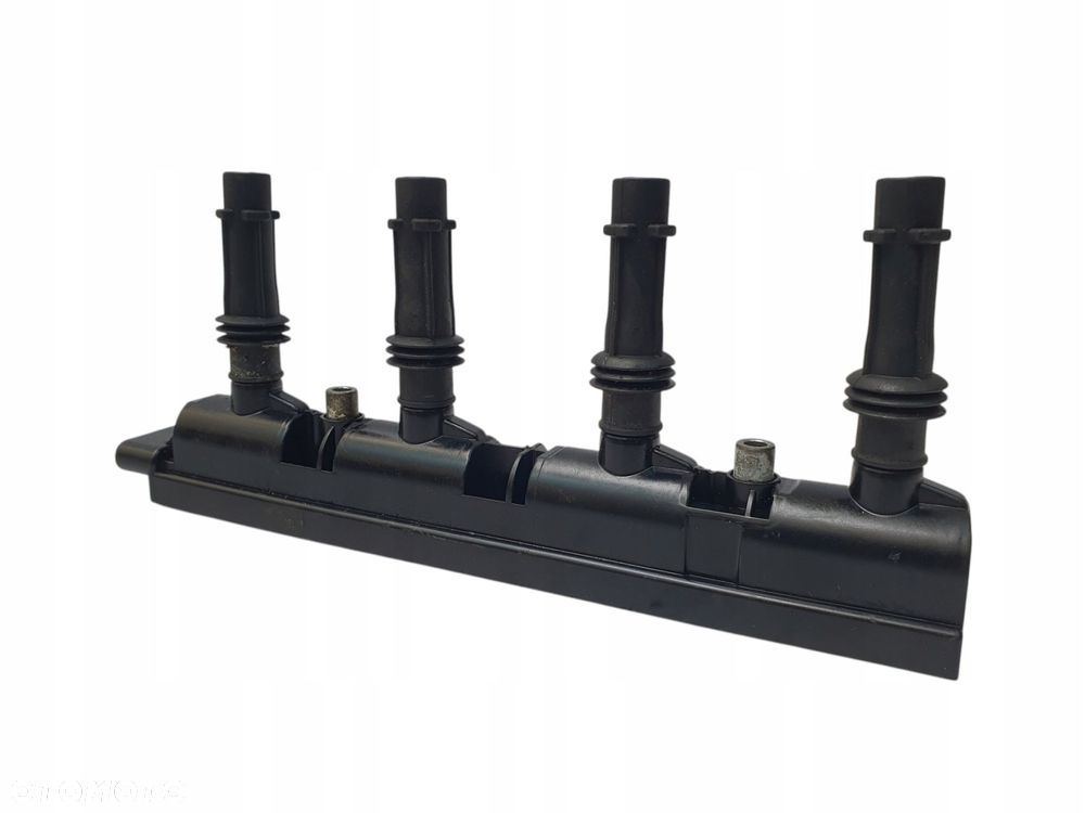 CEWKA ZAPŁONOWA Opel Corsa D 1.2 16V delphi GN10401 28445765 KX52E - 2